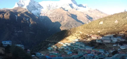 चिसो बढेसँगै सगरमाथा क्षेत्रमा घटे पर्यटक