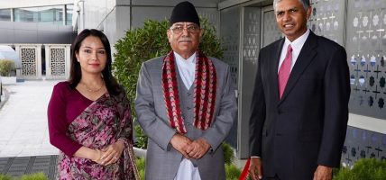 नयाँ दिल्ली पुगे प्रधानमन्त्री प्रचण्ड