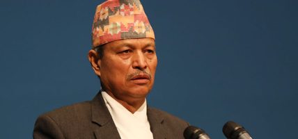 नेकपा एमालेले  भीम रावललाई पार्टी सदस्यबाट हटायो